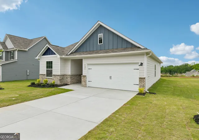 Photo 2 of Single family home for sale at 389 Sand Dune Way, Conyers, GA 30013 | MLS# 10847683 | Listing updated on 2026-09-17