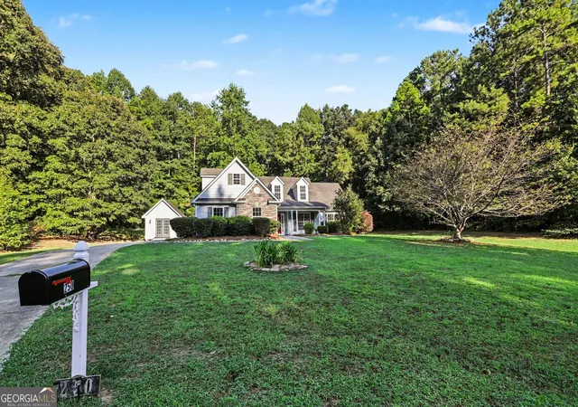 Photo 4 of Single family home for sale at 250 Dillion Dr, Hampton, GA 30228 | MLS# 10831323 | Listing updated on 2026-09-05