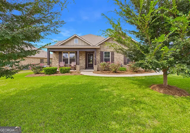 Photo 2 of Single family home for sale at 401 Preservation Pkwy, Perry, GA 31069 | MLS# 10837379 | Listing updated on 2026-09-01