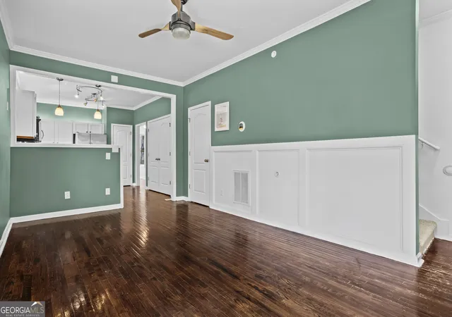 Photo 4 of Single family home for sale at 1079 Sims St SW, Atlanta, GA 30310 | MLS# 10838585 | Listing updated on 2026-10-10