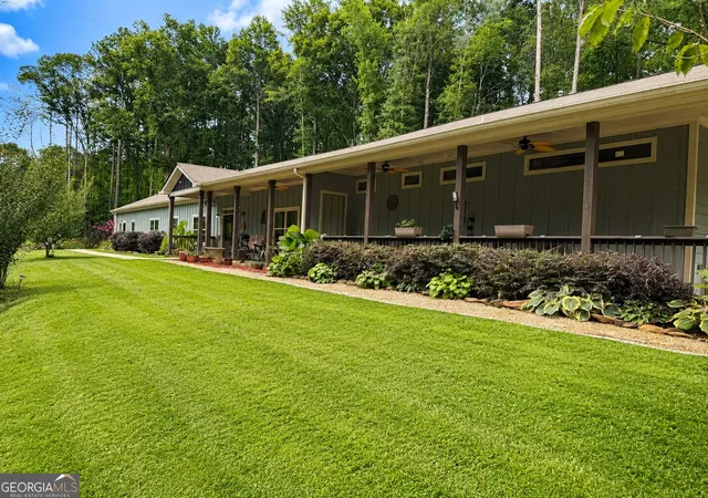 Photo 1 of Single family home for sale at 7075 Cascade Palmetto Hwy, Chattahoochee Hills, GA 30268 | MLS# 10838842 | Listing updated on 2026-09-16