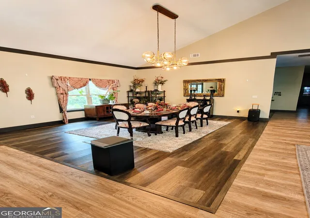 Photo 3 of Single family home for sale at 7075 Cascade Palmetto Hwy, Chattahoochee Hills, GA 30268 | MLS# 10838842 | Listing updated on 2026-09-16
