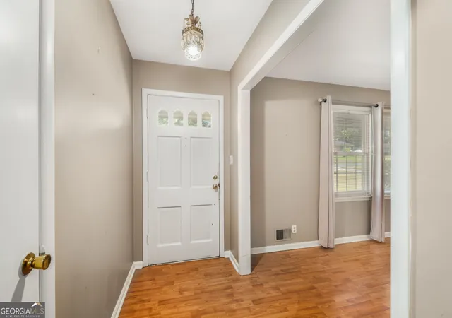 Photo 3 of Single family home for sale at 4610 N Stratford Oaks Dr, Macon, GA 31210 | MLS# 10844517 | Listing updated on 2026-09-11