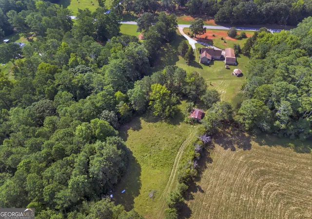 Photo 2 of Single family home for sale at 1687 Ne Hickory Level Road, Villa Rica, GA 30180 | MLS# 10706833 | Listing updated on 2026-09-04