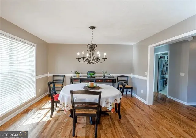 Photo 4 of Single family home for sale at 5810 Woodberry Walk, Cumming, GA 30028 | MLS# 10785949 | Listing updated on 2026-09-06
