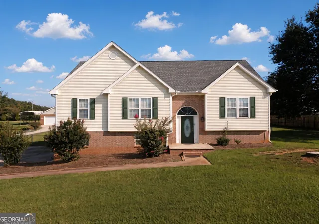 Photo 1 of Sale Pending at 425 Freedom Dr, Mcdonough, GA 30252 | MLS# 10849730 | Listing updated on 2026-10-10