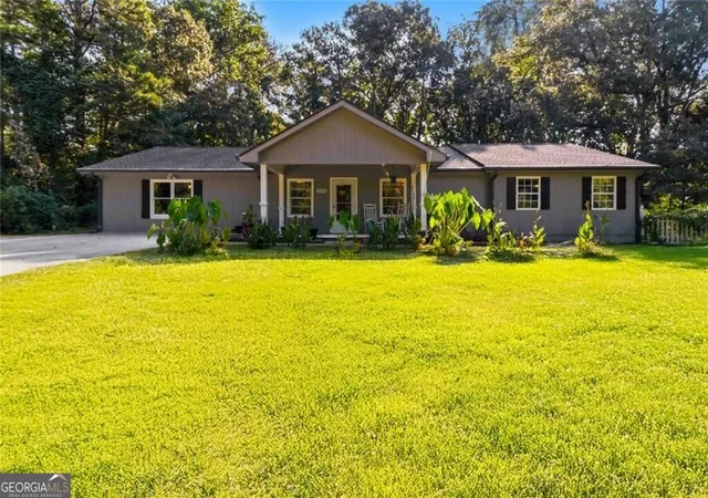 Photo 1 of Single family home for sale at 3290 Stonewall Tell Rd, Atlanta, GA 30349 | MLS# 10843559 | Listing updated on 2026-09-11