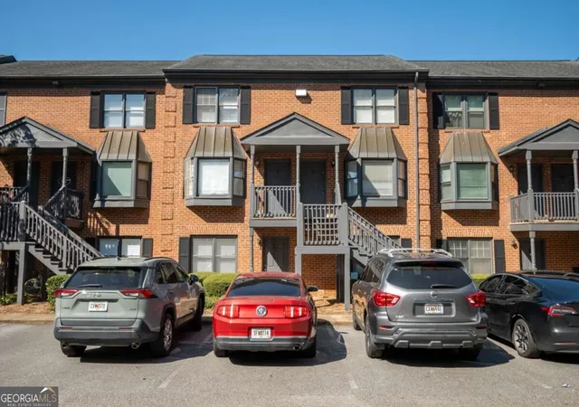 Photo 2 of Condo for sale at 550 Dearing St #9, Athens, GA 30605 | MLS# 10844604 | Listing updated on 2026-09-14
