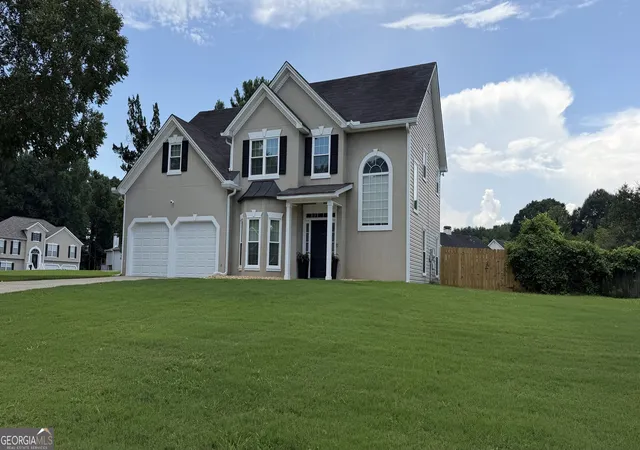 Photo 3 of Single family home for sale at 1685 Brumby Cir, Lithia Springs, GA 30122 | MLS# 10841205 | Listing updated on 2026-10-02
