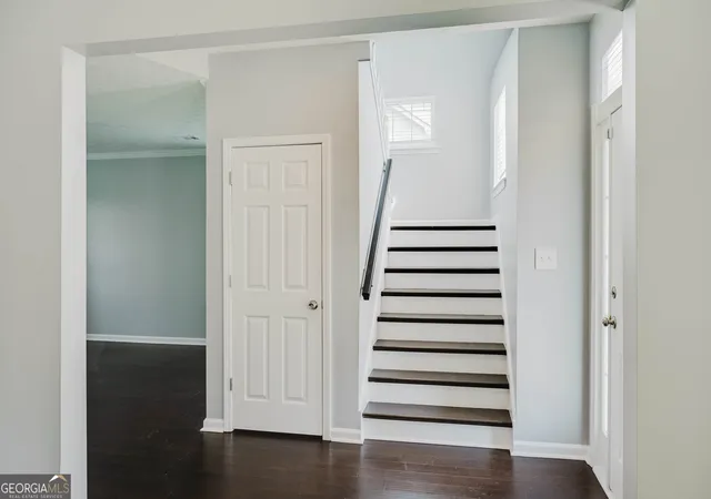 Photo 4 of Single family home for sale at 1685 Brumby Cir, Lithia Springs, GA 30122 | MLS# 10841205 | Listing updated on 2026-10-20