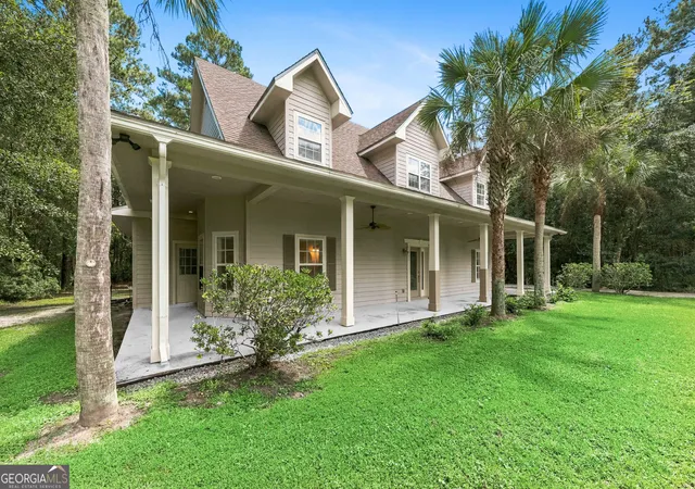 Photo 4 of Single family home for sale at 327 Marina Isle Dr, Woodbine, GA 31569 | MLS# 10844293 | Listing updated on 2026-09-25