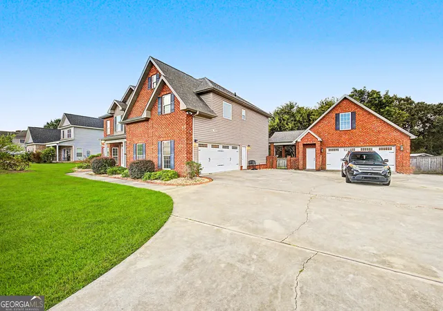 Photo 2 of Single family home for sale at 151 Liberty Ct, Byron, GA 31008 | MLS# 10836873 | Listing updated on 2026-09-09