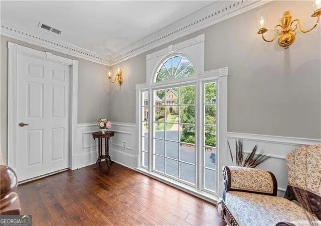 Photo 4 of Single family home for sale at 1951 Winchelsea Ct W, Atlanta, GA 30338 | MLS# 10871356 | Listing updated on 2026-10-26