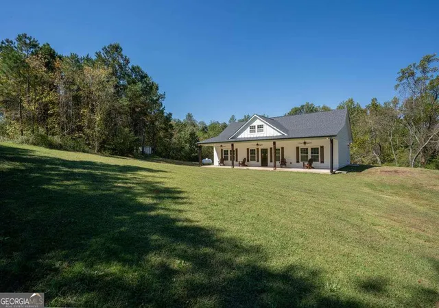 Photo 3 of Single family home for sale at 161 Roscoe Collette Rd, Dawsonville, GA 30534 | MLS# 10874036 | Listing updated on 2026-10-25