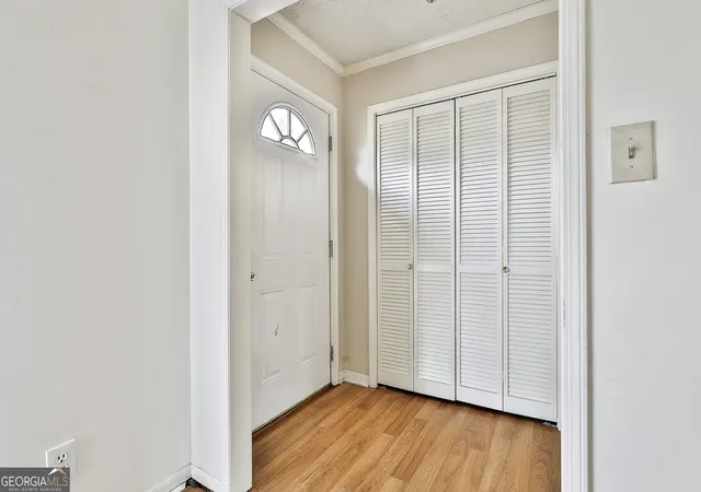 Photo 4 of Single family home for sale at 8039 Woods Ln, Jonesboro, GA 30236 | MLS# 10853459 | Listing updated on 2026-10-09