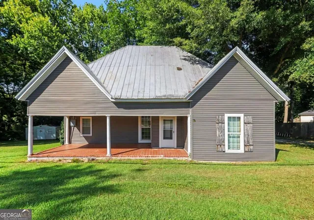 Photo 1 of Single family home for sale at 44 E Johnson St, Temple, GA 30179 | MLS# 10844653 | Listing updated on 2026-09-11