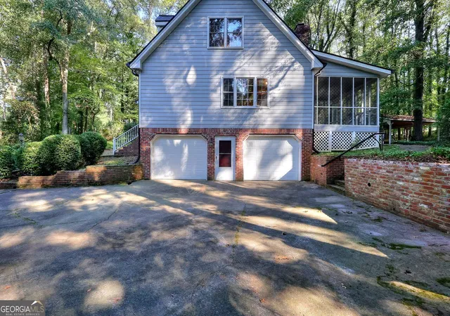 Photo 2 of Single family home for sale at 1786 Sw Bear Cave, Lilburn, GA 30047 | MLS# 10846963 | Listing updated on 2026-10-02