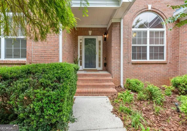 Photo 3 of Single family home for sale at 1256 Overland Park Dr, Braselton, GA 30517 | MLS# 10842879 | Listing updated on 2026-09-10