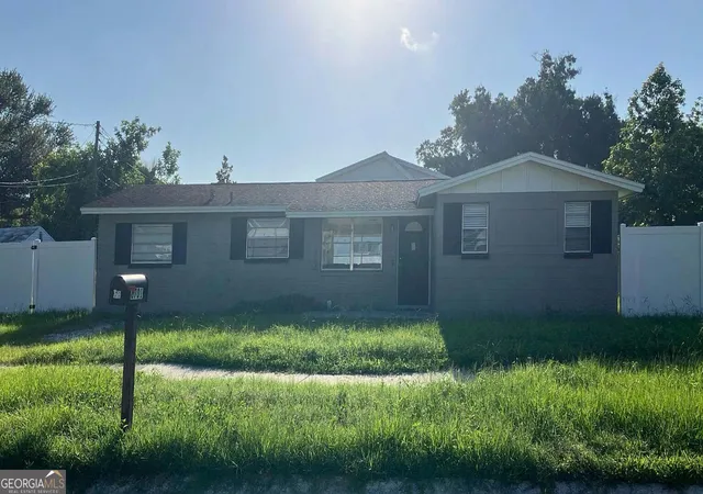 Single family home for sale at 8701 94th Street, Seminole, FL 33777 | MLS# 10842636