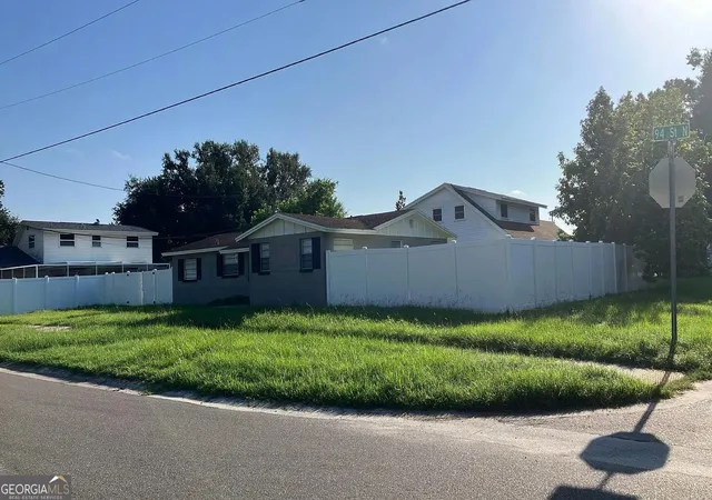 Photo 2 of Single family home for sale at 8701 94th Street, Seminole, FL 33777 | MLS# 10842636 | Listing updated on 2026-09-09
