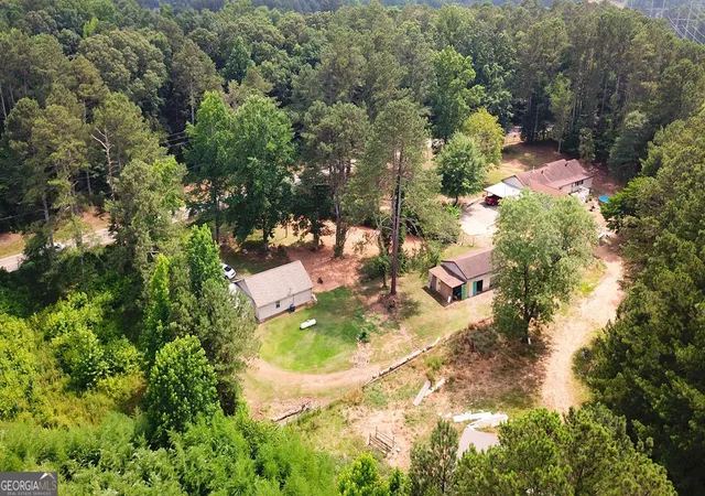 Photo 2 of Single family home for sale at 5492 Cave Springs Rd, Douglasville, GA 30134 | MLS# 10843443 | Listing updated on 2026-09-10