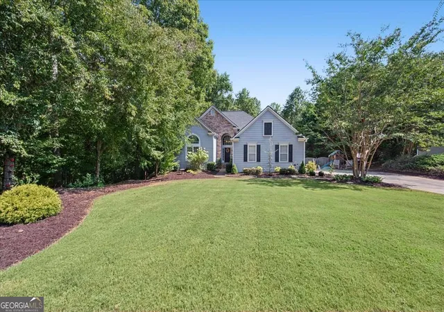 Photo 2 of Single family home for sale at 149 Preserve Pkwy, Ball Ground, GA 30107 | MLS# 10846933 | Listing updated on 2026-09-30