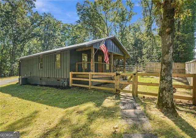 Photo 4 of Single family home for sale at 1354 Butterworth Rd, Canton, GA 30114 | MLS# 10845670 | Listing updated on 2026-10-05
