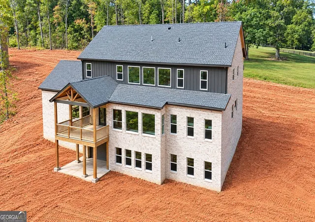 Photo 4 of Single family home for sale at 1686 Kilcrease Rd, Bethlehem, GA 30620 | MLS# 10794118 | Listing updated on 2026-10-27