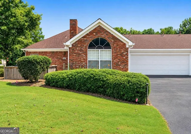 Condo for sale at 1841 Kolb Farm Cir SW, Marietta, GA 30008 | MLS# 10840147