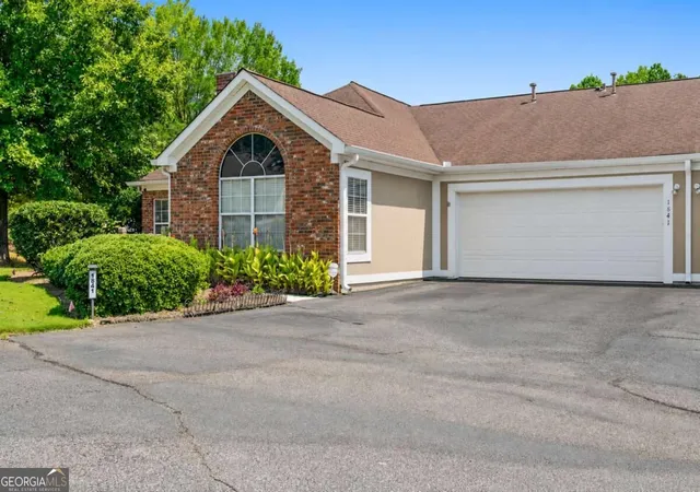 Photo 2 of Condo for sale at 1841 Kolb Farm Cir SW, Marietta, GA 30008 | MLS# 10840147 | Listing updated on 2026-09-18