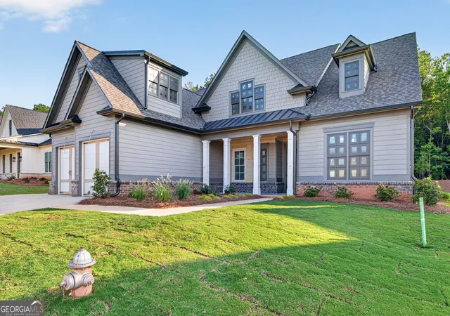 Photo 2 of Single family home for sale at 321 Lake Vista Dr, Statham, GA 30666 | MLS# 10838923 | Listing updated on 2026-09-14