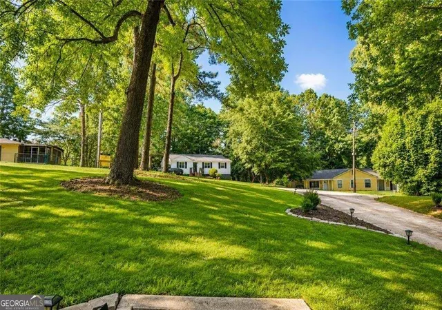 Photo 4 of Single family home for sale at 3990 Skidmore Ct, Decatur, GA 30034 | MLS# 10795343 | Listing updated on 2026-10-22