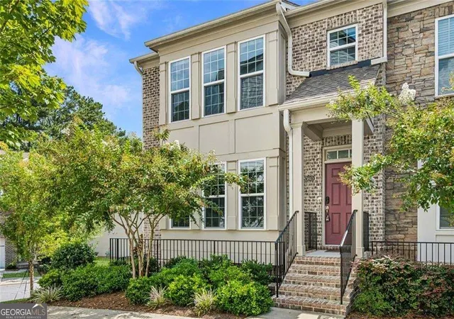 Photo 1 of Townhouse for sale at 2080 Patterson Park Rd, Decatur, GA 30033 | MLS# 10842745 | Listing updated on 2026-09-24