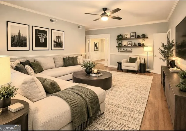 Listing Photo 1 - Condo for sale in building located at 430 Lindbergh Dr Ne, Atlanta, GA 30305 - Unit #K3