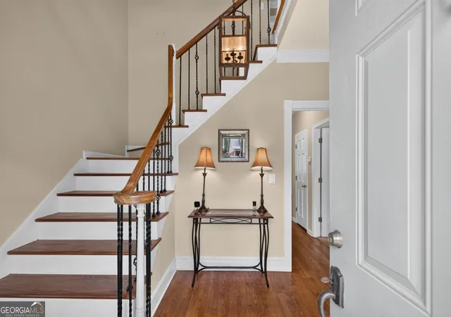 Photo 3 of Single family home for sale at 3000 Brookside Run Sw, Snellville, GA 30078 | MLS# 10840136 | Listing updated on 2026-09-18
