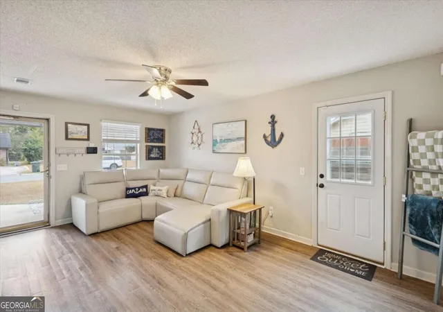 Photo 4 of Single family home for sale at 1238 Dhurahn Dr, Hinesville, GA 31313 | MLS# 10842359 | Listing updated on 2026-09-09