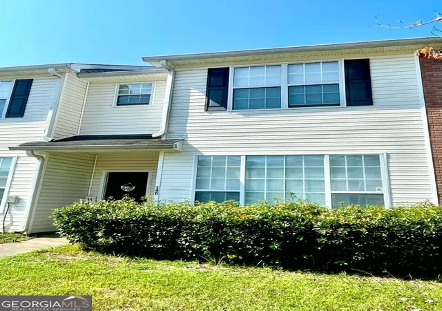 Townhouse for sale at 140 Odyssey Turn NW, Conyers, GA 30012 | MLS# 10842106