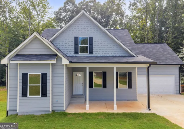 Single family home for sale at 286 Adams Pl Dr, Royston, GA 30662 | MLS# 10843291