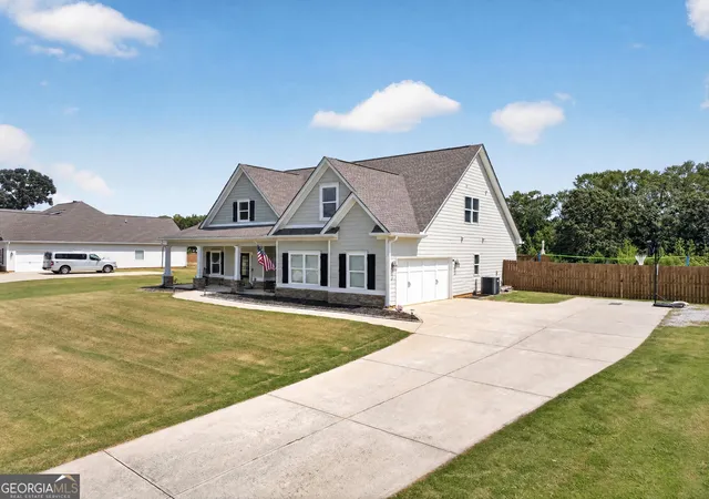 Photo 3 of Single family home for sale at 199 Thurmond Rd Ne, Statham, GA 30666 | MLS# 10845381 | Listing updated on 2026-09-28