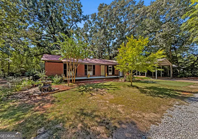 Photo 2 of Single family home for sale at 2755 Cherokee Rd, Athens, GA 30605 | MLS# 10853704 | Listing updated on 2026-10-09