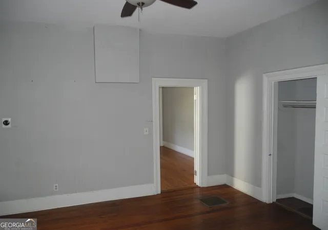 Photo 4 of Sale Pending at 3117 Church St, East Point, GA 30344 | MLS# 10852003 | Listing updated on 2026-10-14