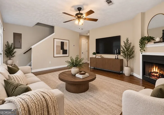 Photo 2 of Townhouse for sale at 3011 Fields Dr, Lithonia, GA 30038 | MLS# 10821960 | Listing updated on 2026-10-04