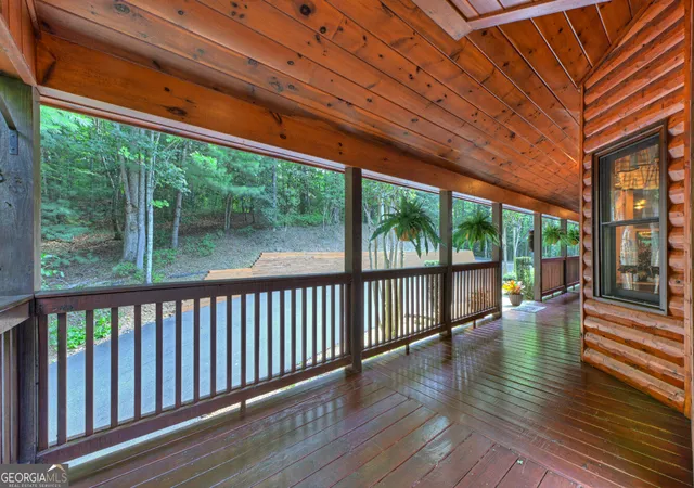 Photo 4 of Sale Pending at 2975 Mountain Tops Rd, Blue Ridge, GA 30513 | MLS# 10828423 | Listing updated on 2026-09-17