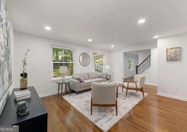 Photo 3 of Single family home for sale at 1700 Ellenwood Dr Ne, Roswell, GA 30075 | MLS# 10775122 | Listing updated on 2026-09-12