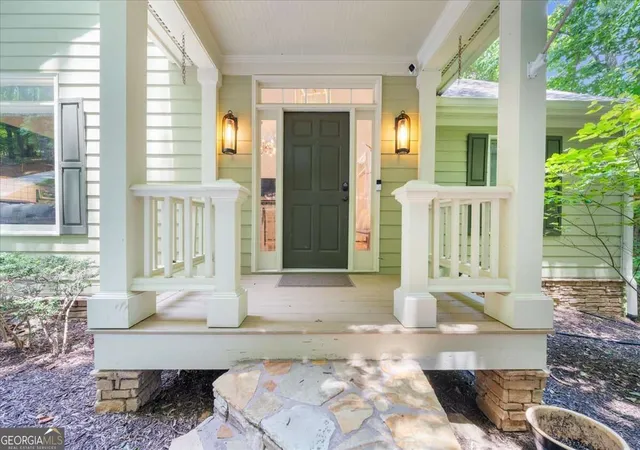 Photo 3 of Single family home for sale at 3410 Banks Mountain Pl, Gainesville, GA 30506 | MLS# 10830381 | Listing updated on 2026-10-08