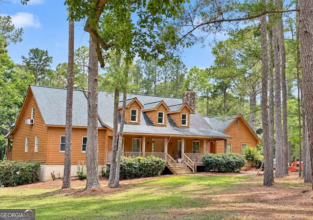 Photo 1 of Single family home for sale at 725 Musgrove Rd, Griffin, GA 30223 | MLS# 10786453 | Listing updated on 2026-09-13