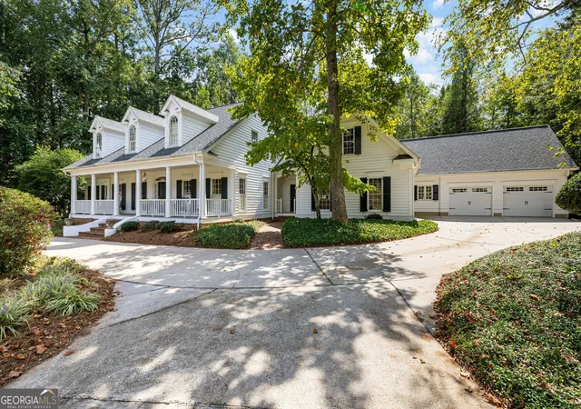 Photo 3 of Single family home for sale at 65 Highlands Point, Newnan, GA 30265 | MLS# 10852563 | Listing updated on 2026-10-08