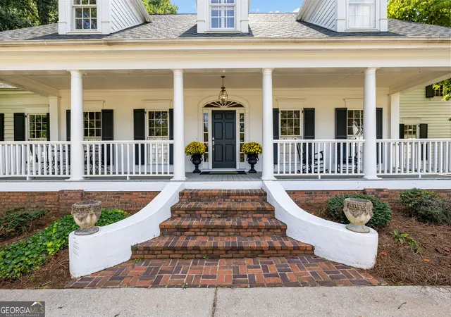 Photo 4 of Single family home for sale at 65 Highlands Point, Newnan, GA 30265 | MLS# 10852563 | Listing updated on 2026-10-08