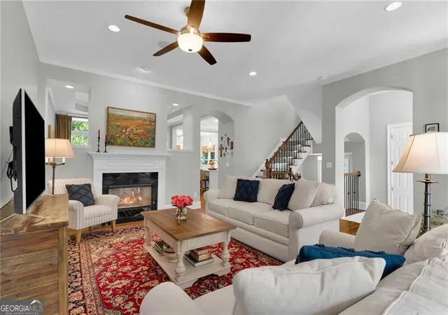 Photo 4 of Sale Pending at 5935 Reddington Way, Sandy Springs, GA 30328 | MLS# 10843074 | Listing updated on 2026-09-27