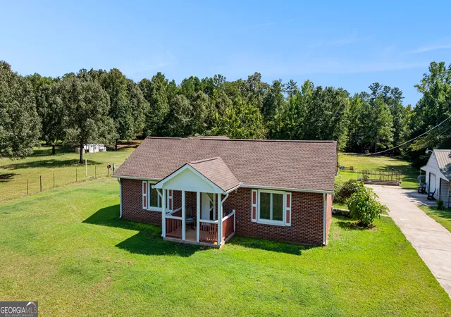 Photo 1 of Single family home for sale at 184 Ball Ground Rd, Covington, GA 30014 | MLS# 10844320 | Listing updated on 2026-09-25